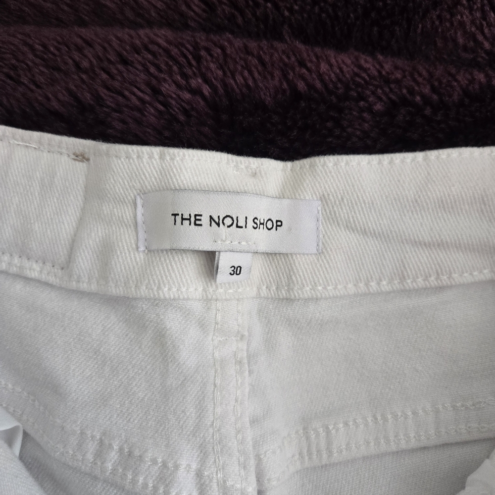 NWT Noli Beaded Jeans, Size 30 - Picture 4 of 7